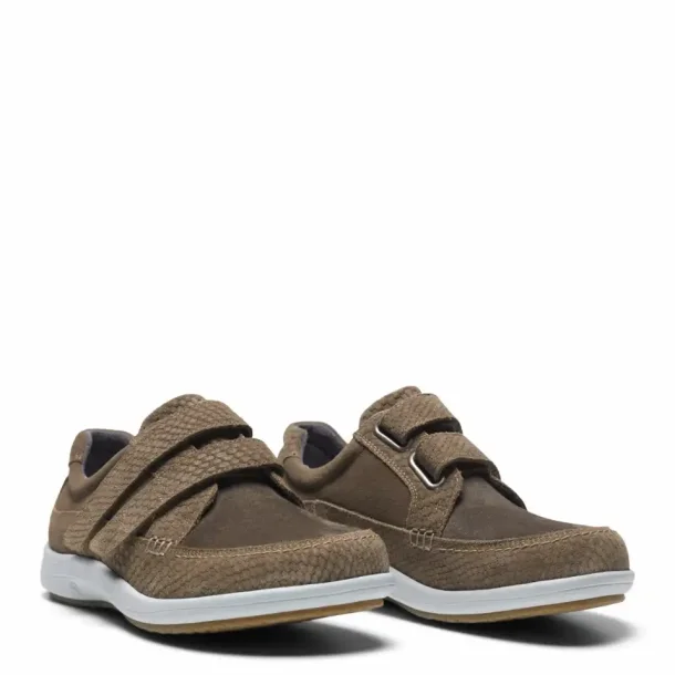 New Feet Sporty sko med stretch Brun